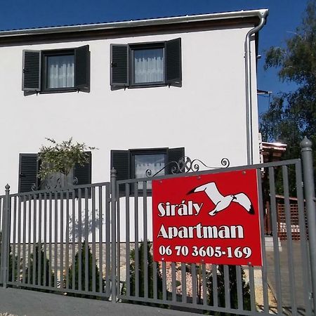 Siraly Apartman Hajdúnánás Bagian luar foto