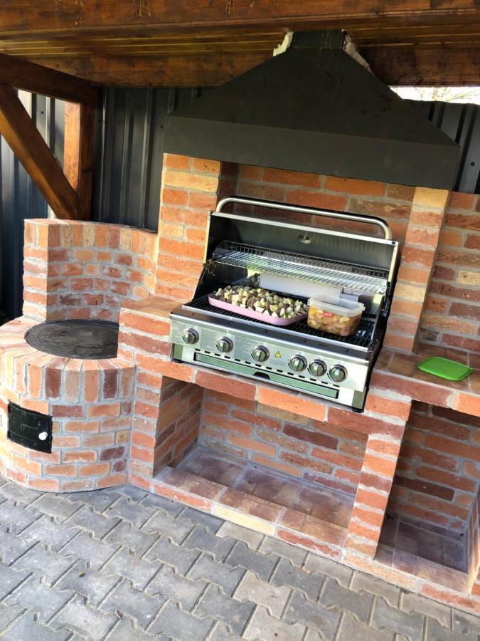 Siraly Apartman Hajdúnánás Bagian luar foto
